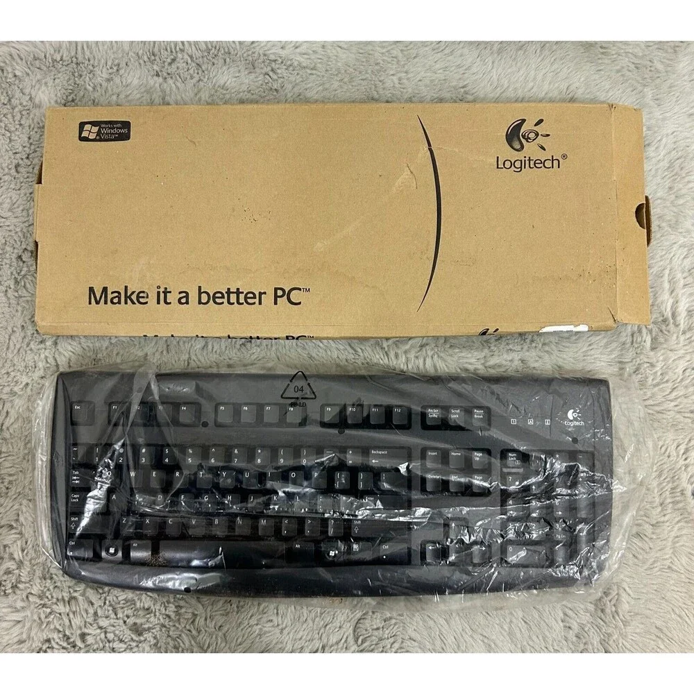 LOGITECH Y-UT76 Deluxe 250 USB Wired Desktop Keyboard - Black - New in O…